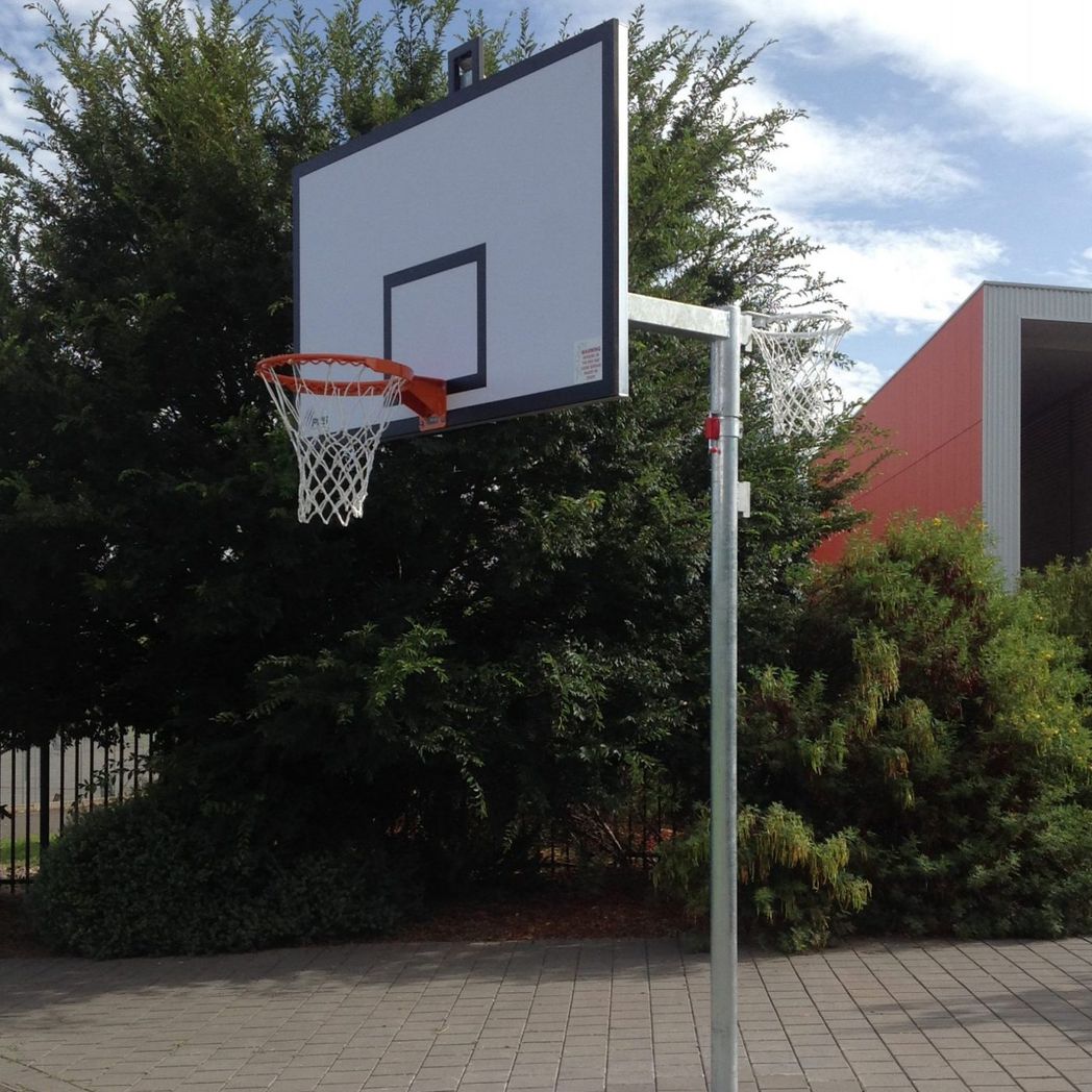 Basketball/Netball Adjustable Hoop